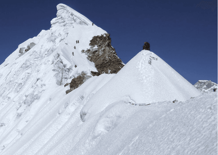 Lobuche East Peak1.jpg