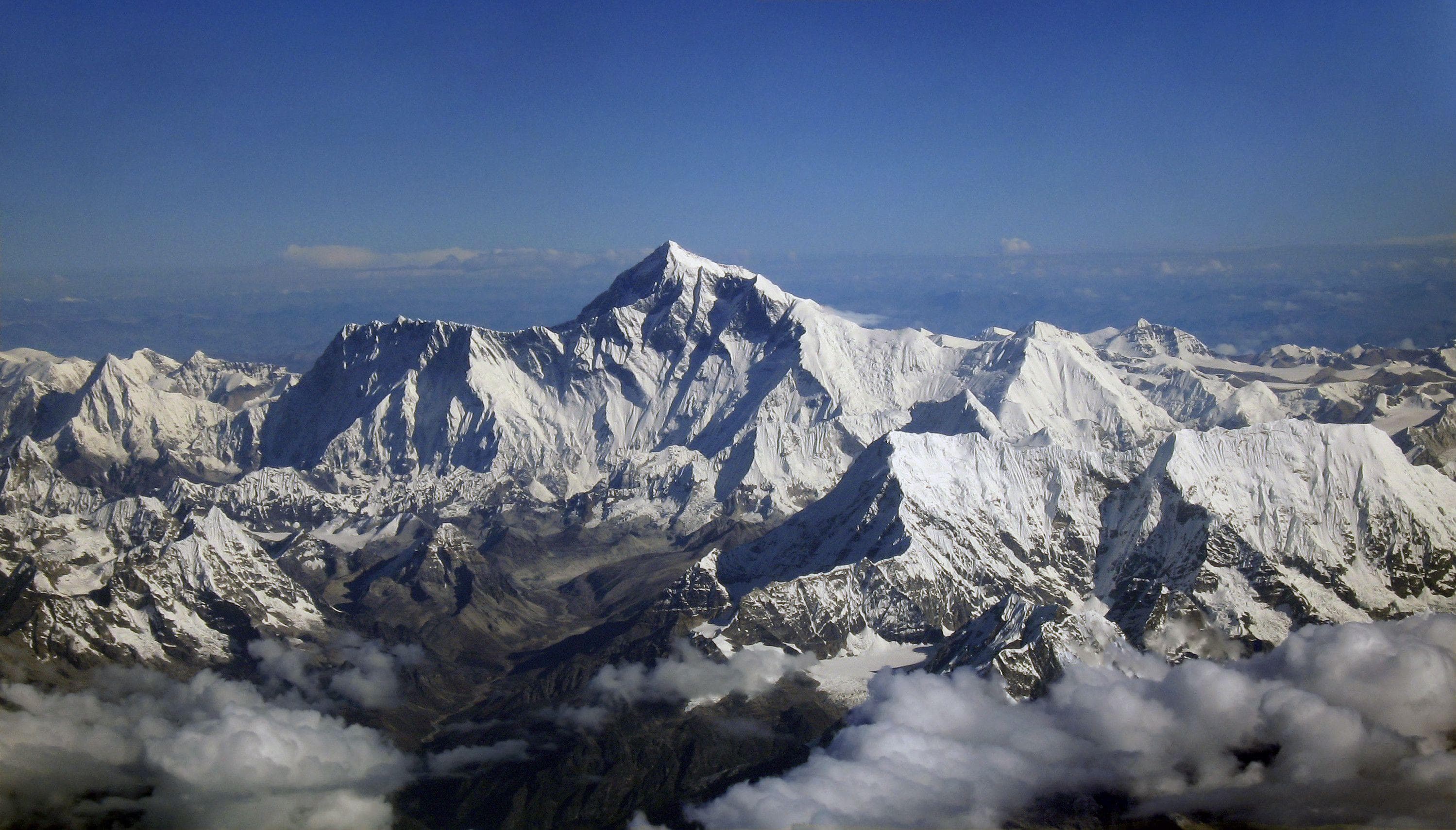 Discover the Majesty of Mount Everest